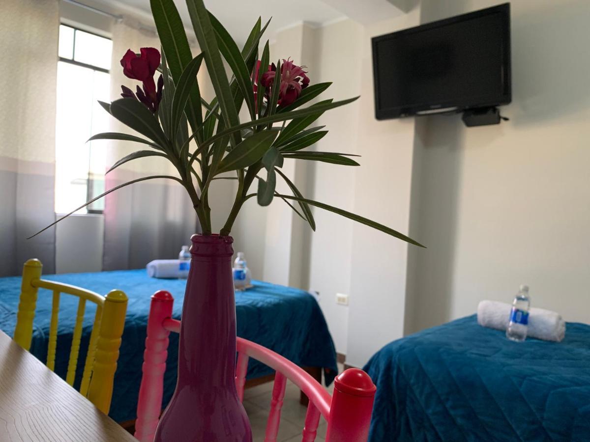 Chaglla Airport Bed and Breakfast Callao Exteriör bild