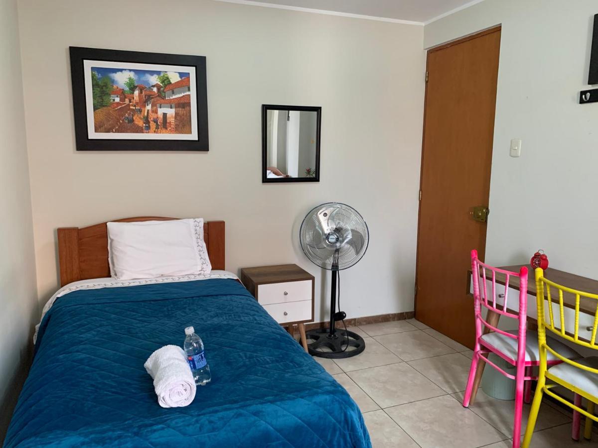 Chaglla Airport Bed and Breakfast Callao Exteriör bild
